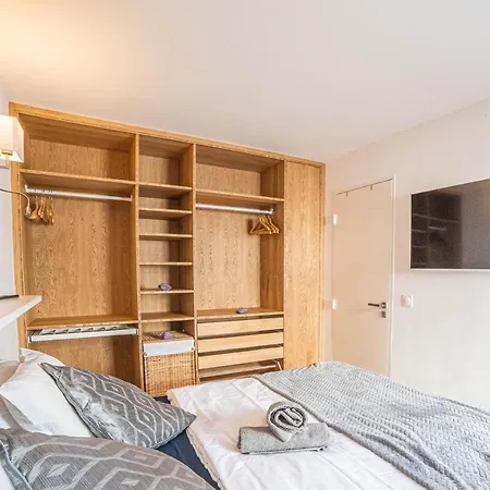 Sunny Clim Acces Parking Famille - Topprosconciergerie Apartment La Grande-Motte